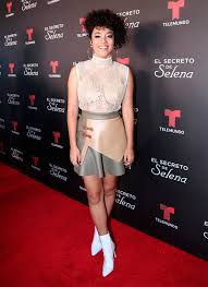 It has been a very fun and enjoyable process, she adds. El Secreto De Selena See All The Red Carpet Pics From The Series Premiere Photo 1