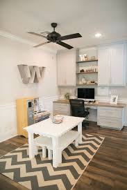 It's enough to make a gal pick up the real estate pages and start. Is Fixer Upper Real Or Fake Behind The Scenes Of Hgtv S Fixer Upper