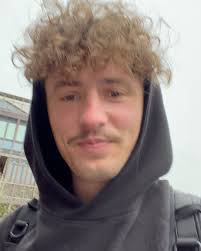 Channeling my inner roadman 🥶 also testing the water proof-ness integrity  of our camera gear🤣 @brysonvalencia and I have gained a massive new  respect for traveling content creatives. You see it online ...