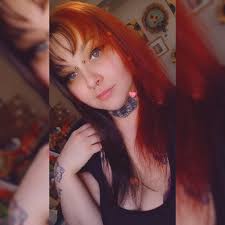 getting my hair done by my therapist 💅