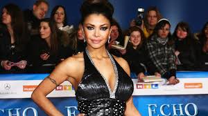 Cassidy has had roles in numerous horror films (most of which are remakes of classics of the genre) which include her feature film debut when a stranger calls (2006), the lost (2006), black christmas (2006), and a nightmare on elm street (2010), which have earned her a reputation as a modern scream queen. Wow Das Ist Kader Loth Vor Ihren Schonheits Ops Promiflash De