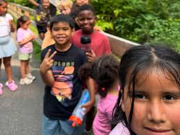 Unfortunately, there will be no Hip Hop Kids today, 8/2, but we are excited  to offer Creative Arts at 10:30am with Ms. Amanda! Ma. Amanda did amazing  projects with our Summer Arts