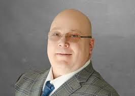 Thomas Eddy's Instagram, Twitter & Facebook