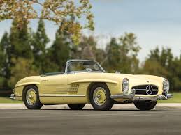Rm Sotheby S 1961 Mercedes Benz 300 Sl Roadster Mercedes Benz 300 Mercedes Benz For Sale Mercedes Benz Convertible