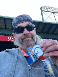 Time to reveal the 2025 10K towel❗️Everyone completing the race