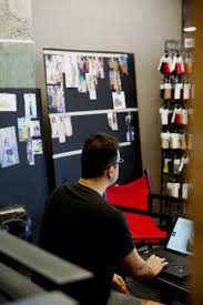 In this video we are going to compare a supply chain analyst vs a operations. Apply For Supply Chain Analyst