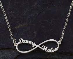 16 Beautiful Name Locket Designs For Men And Women Styles At Life Locket Design Jewelry Lockets Mommy Jewelry