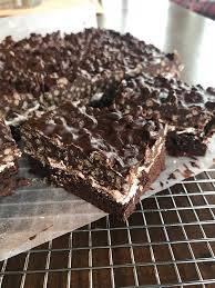 An ooey gooey marshmallow layer is sandwiched between chocolatey frosting and a thick & fudgy brownie studded with milk chocolate chips. Double Chocolate Marshmallow Brownies Wheat Free Mom