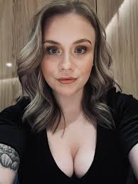 Elevator etiquette tips for cruise ships