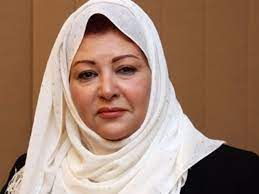 وجهت الفنانة المصرية، عفاف شعيب، رسالة للأشخاص الذين يبحثون عن المشاهد الجريئة للفنانة شمس البارودي، من أفلامها القديمة، بالرغم من ارتدائها الحجاب قبل سنوات واعتزالها التمثيل. Ø¹ÙØ§Ù Ø´Ø¹ÙŠØ¨ ØªÙƒØ´Ù Ø§Ù„Ù‚ØµØ© Ø§Ù„ÙƒØ§Ù…Ù„Ø© Ù„Ø­Ù‚ÙŠÙ‚Ø© Ø§Ù„Ø¬Ø²Ø¡ Ø§Ù„Ø«Ø§Ù„Ø« Ù…Ù† Ø§Ù„Ø´Ù‡Ø¯ ÙˆØ§Ù„Ø¯Ù…ÙˆØ¹ Ø¹ÙŠÙ†