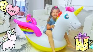 Almila Ya Supriz Hediye Unicorn Deniz Yatagi Eglenceli Cocuk Videosu Youtube
