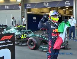 No es tan malo como parece. Checo Perez Gana El Gran Premio De Azerbaiyan Colima Noticias