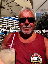 Still no cider so it's the Menorcan Gin & lemon again 🫣😜🍻👍