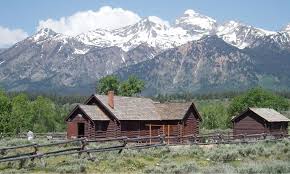 All visitors and local residents are reminded to operate boats safely and with regard to others. Grand Teton National Park Archives Photojeepers