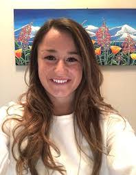 Glenna Helm's Instagram, Twitter & Facebook