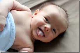 A Day In The Life Of A 7 Week Old Baby 7 Week Old Baby Baby Schedule Baby Help