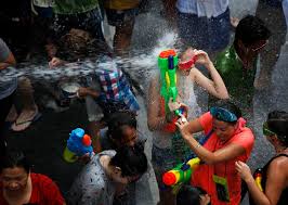 Find out all info about songkran day or thai new year (thai water festival). Songkran Water Festival Celebrated In Thailand 1 Chinadaily Com Cn