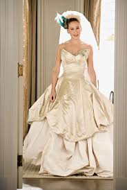 As the wedding's hosts, the father of the bride and mother of the bride should be the last to leave the reception, for two reasons: Twihards Ask What Will Bella S Wedding Dress Look Like Field The New York Times