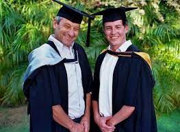 Graduation Regalia Hire Or Purchase The Best Price Guaranteed