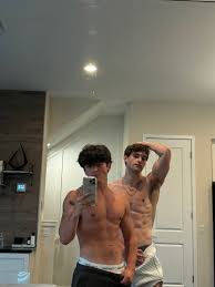 S @Cutezlif - Twitter Profile | Sotwe