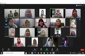 Ketika orang tua anda baru saja pulang dan anda sedang di rumah sementara keadaan rumah berantakan dan kotor. Wahai Orang Tua Nilai Raport Bukan Satu Satunya Tolak Ukur Keberhasilan Anak