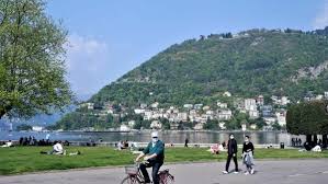 Ecco un riepilogo di informazioni utili sugli orari da rispettare, le date e l'autocertificazione da stampare. Le Tappe Coprifuoco A Mezzanotte A Meta Maggio Zona Bianca A Giugno