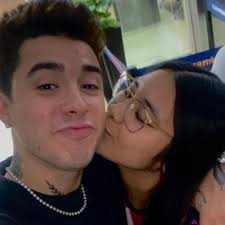 Danielle Clyde (@daniellefclyde)