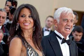 Les faits qui lui sont reprochés remontent à plus de quatre ans. L Ex Compagne Belge De Jean Paul Belmondo Jugee Pour L Avoir Escroque