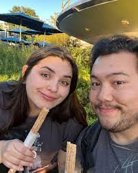 Vanessa Oh's Instagram, Twitter & Facebook