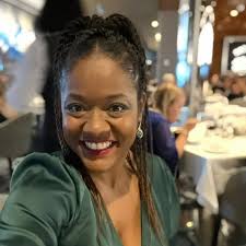 Robyn Sherman (@robynno) • Threads, Say more