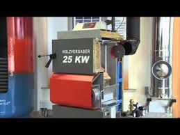 Caldaie a legna spaccata kwb: Hvs Funzionamento Caldaia Legna Fiamma Inversa Solarbayer Youtube