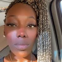 30+ "Roxie Jones" profiles