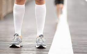 Study Wearing Compression Socks Post Marathon Improves Recovery Compression Stockings Compression Gear Compression Socks