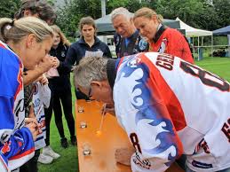 Check spelling or type a new query. Isernhagen Spass Ist Trumpf Beim Vatertagsturnier Des Fc Neuwarmbuchen