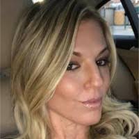 Jennifer Barbieri's Instagram, Twitter & Facebook