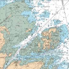 Assemblage des cartes marines du service hydrographique et océanographique de la marine (shom) et des cartes terrestres de l'ign. Comprendre Une Carte Marine Les Sondes Couleurs Et Fonds Actunautique Com