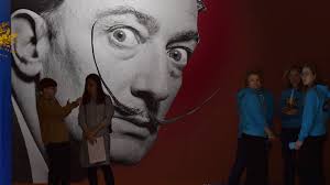 Salvador Dali Sobral Manezh Kommersant Fm Kommersant