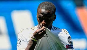 Born 8 june 1995) is a french professional footballer who plays as a left back for real madrid and the france national team. Karembeu Mendy Kann Nachster Roberto Carlos Oder Marcelo Werden Real Total