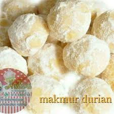 Resepi kuih makmur singapura bahan basah 250gm salted butter 3 sudu besar ghee ½ gula roadto10ksubscribers #resepi #makmursusu #5bahansaja resepi biskut makmur susu l mudah dan. Makmur Durian Dan Makmur Susu Rasa Biskut Makmur Durian Facebook