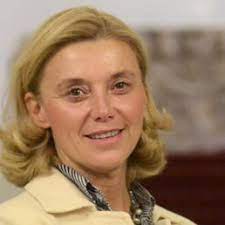 Ambassador elisabetta belloni is the secretary general of the italian ministry of foreign affairs since 2016. Elisabetta Belloni Ultime Notizie Su Elisabetta Belloni Argomenti Del Sole 24 Ore