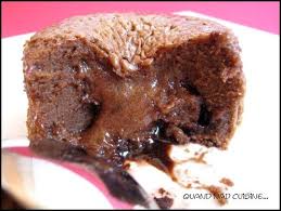 Mi Cuits Au Chocolat Au Lait Coeur Noir Coulant Quand Nad Cuisine En 2020 Chocolat Au Lait Alimentation Chocolat