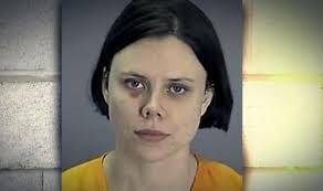 Para sus vecinos era como una hija adoptiva, pero ella los enterró vivos  para quedarse con su dinero