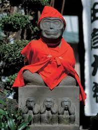 Jizo Statue Of A Monkey In Sugamo Tokyo The Pedestal Carving Depicts The Three Monkeys Covering Eyes Ears And Mouth Japan Culture Art Jizo Japan Culture
