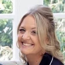 Hayley Pettigrew's Instagram, Twitter & Facebook