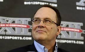 Big 12 extends Beebe's contract