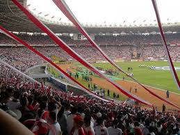 Top Ten Biggest Soccer Stadiums In The World Soccer Stadium Soccer Sports Arena