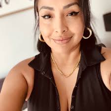 The city of Owosso will be picking up leaves throughout the residential  neighborhoods beginning Monday, October 20, through Wednesday, November 26,  2025. Review the leaf pickup brochure here:  https://www.ci.owosso.mi.us/Portals/0/Files/Documents/2025 ...