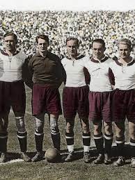 Elf männer hoben den klub am 27. Historie Die Geschichte Des Clubs Fc Bayern Munchen