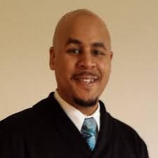 Shem Johnson's Instagram, Twitter & Facebook