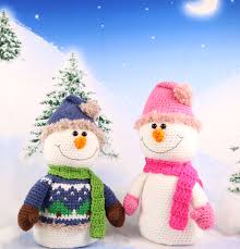 Snow Much Fun Big Snowman Girl Amigurumi Free Crochet Pattern Vector clip art illustration simple. free crochet pattern